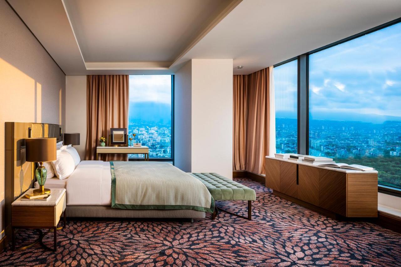 Grand Hotel Millennium Sofia Ngoại thất bức ảnh Deluxe Suite