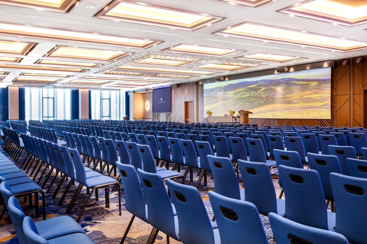 Grand Hotel Millennium Sofia Ngoại thất bức ảnh The main conference hall