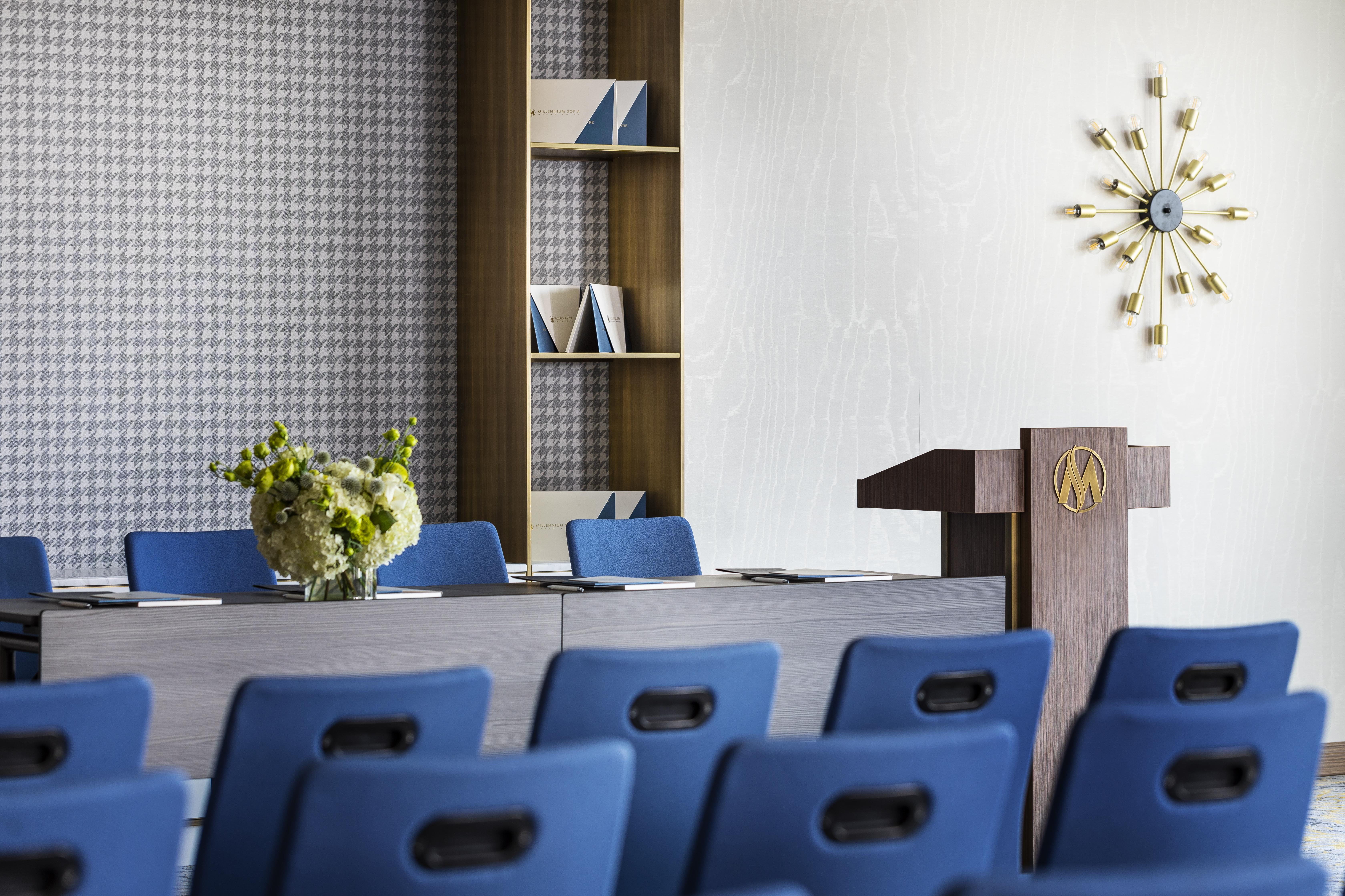 Grand Hotel Millennium Sofia Ngoại thất bức ảnh Meeting room at the Westin